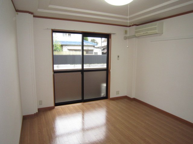 居室・リビング　洋室