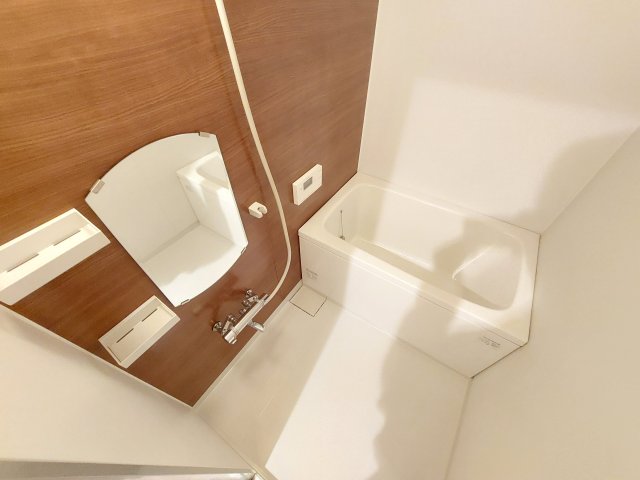 バス・シャワールーム　同物件別部屋イメージ