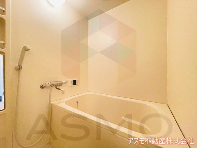 バス・シャワールーム　同マンション別部屋参考写真