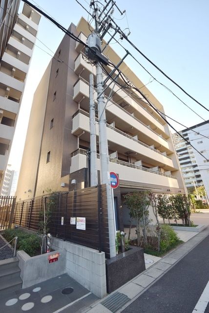 流山市おおたかの森東のマンションの建物外観