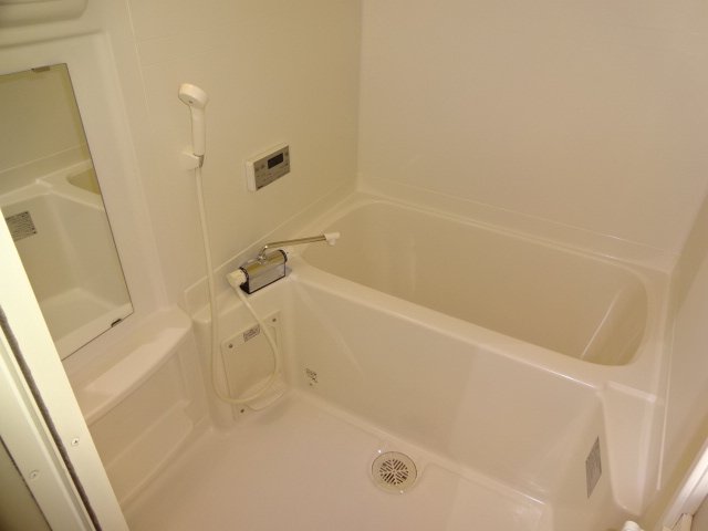 バス・シャワールーム　ユニットバス（イメージ）