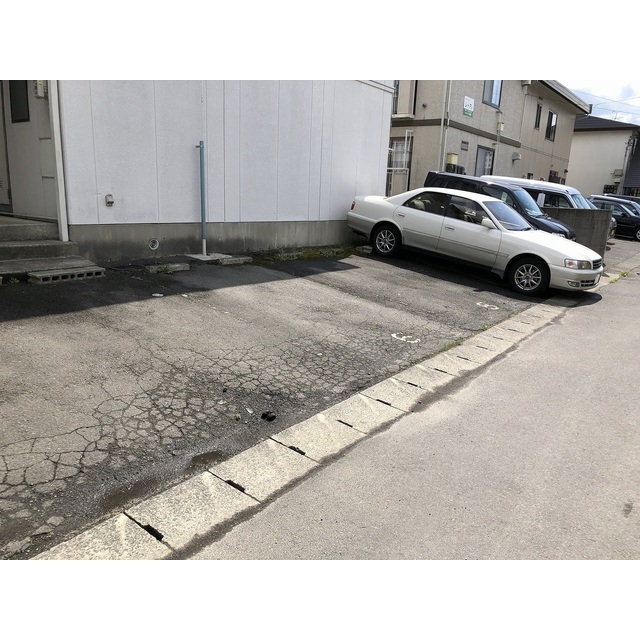 駐車場　駐車場の様子