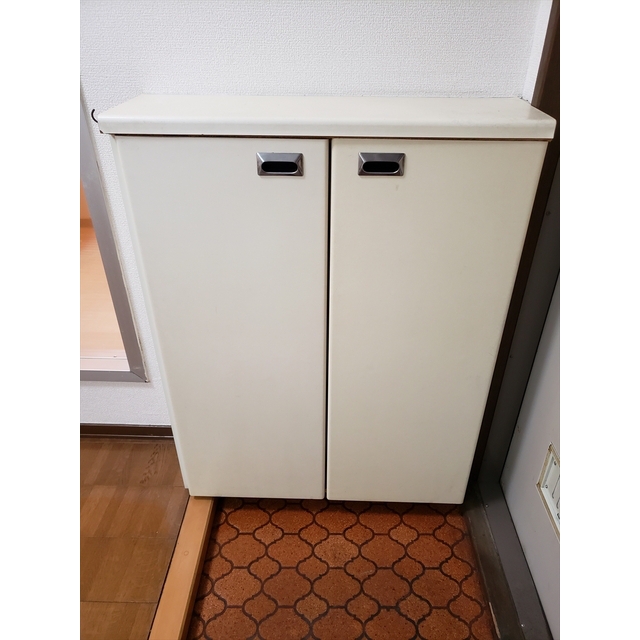 玄関　シューズボックス