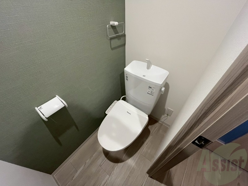 トイレ　こちらはトイレです。清潔感があり、安心して使用できます。