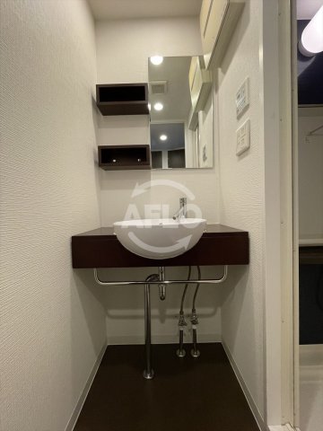 洗面設備　SERENiTE本町エコート(セレニテ本町エコート)　　独立