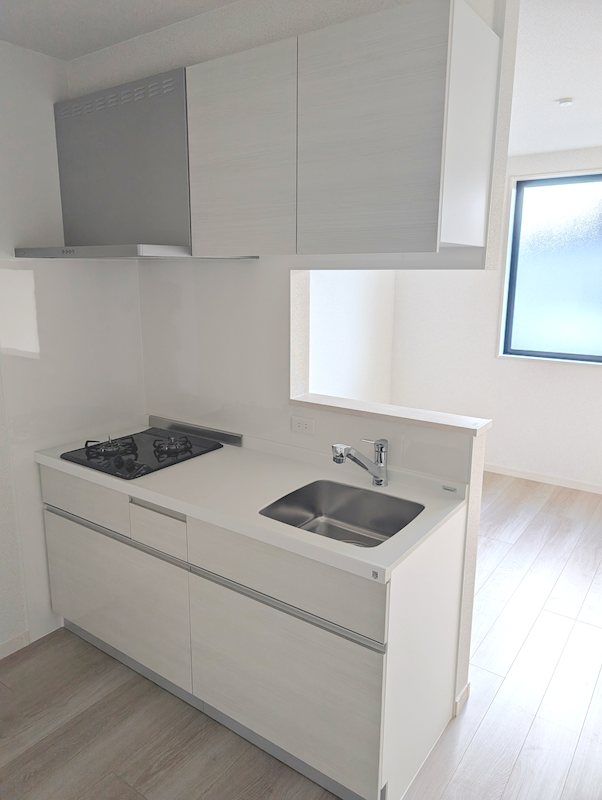 キッチン　※写真は同タイプ別部屋のものとなります。