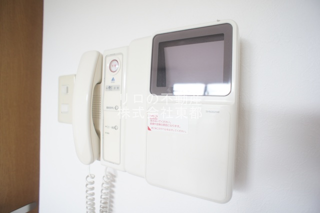 セキュリティ　訪問者が一目で分かるＴＶモニタ付インターホンです！