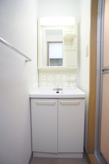 洗面設備　朝の忙しい時間帯にとても便利！