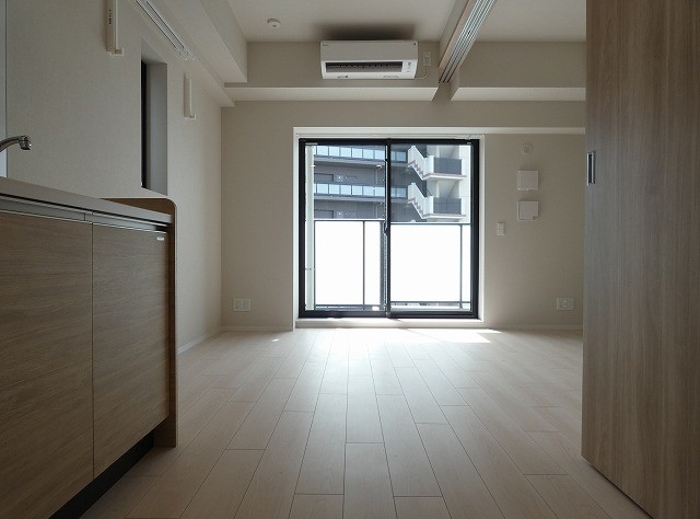 居室・リビング　内観1※別部屋参考写真