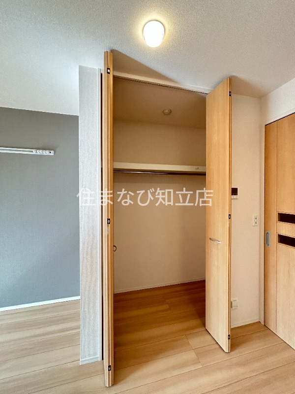 収納　同型タイプ