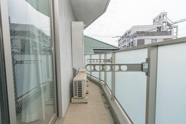 バルコニー　バルコニー?