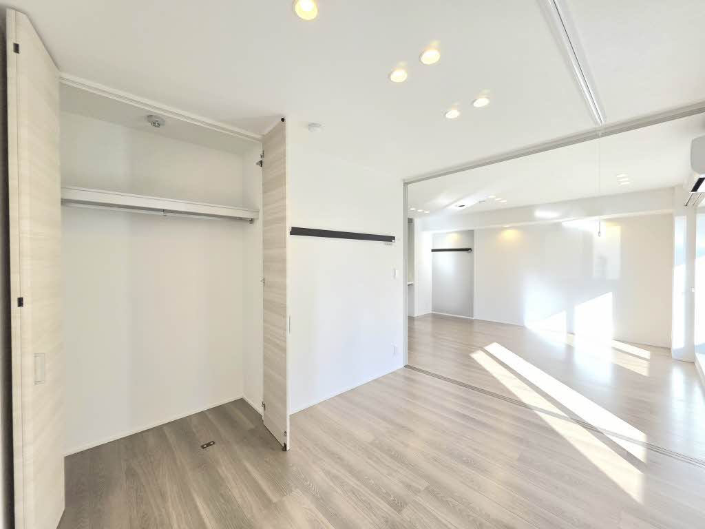 バス・シャワールーム　バスルーム