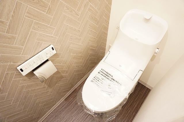 トイレ　トイレ