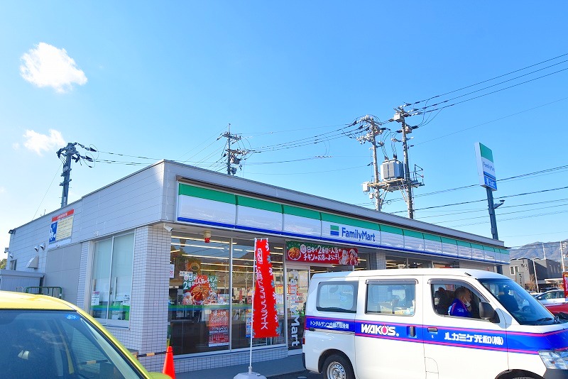 コンビニ　ファミリーマート広島宮島口店（コンビニ）まで509m