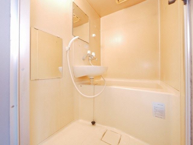 バス・シャワールーム　浴室