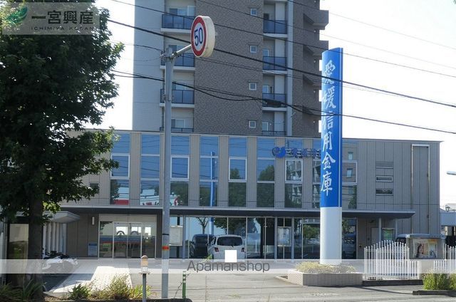 銀行　愛媛信用金庫　石井支店（銀行）まで443m