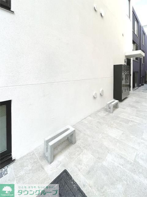 エントランス　お部屋探しはタウンハウジングへ♪