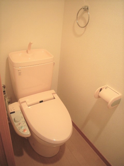 トイレ　洗浄便座