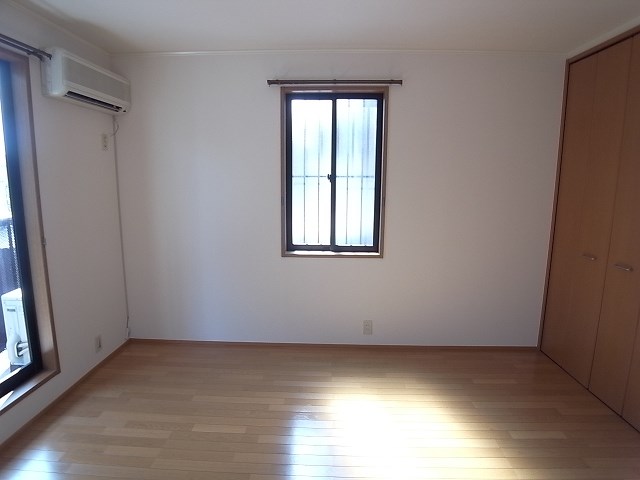 居室・リビング　反転同タイプ