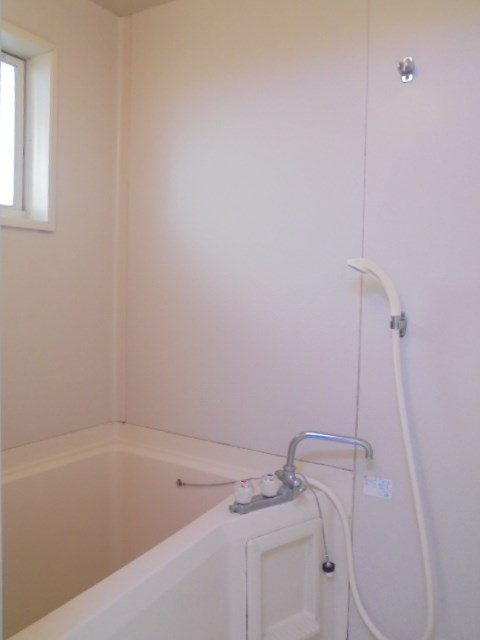 バス・シャワールーム　写真は103号室です（参考）