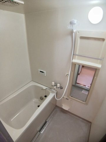 バス・シャワールーム　きれいなお風呂です