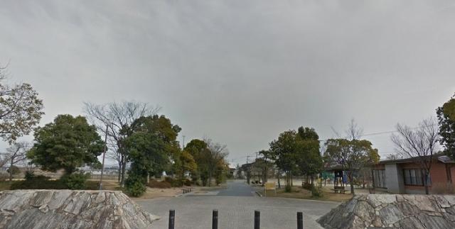 公園　長池中央公園（公園）まで217m