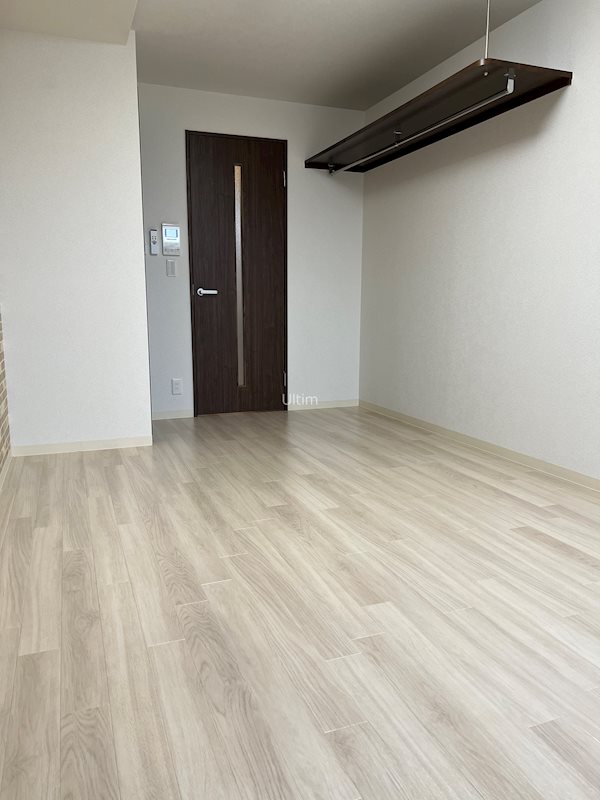 居室・リビング　※同タイプの他のお部屋です