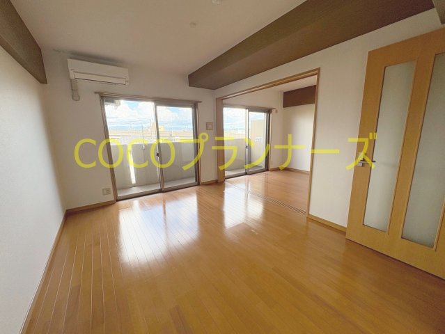 居室・リビング　※他の部屋の写真の為、現況優先といたします