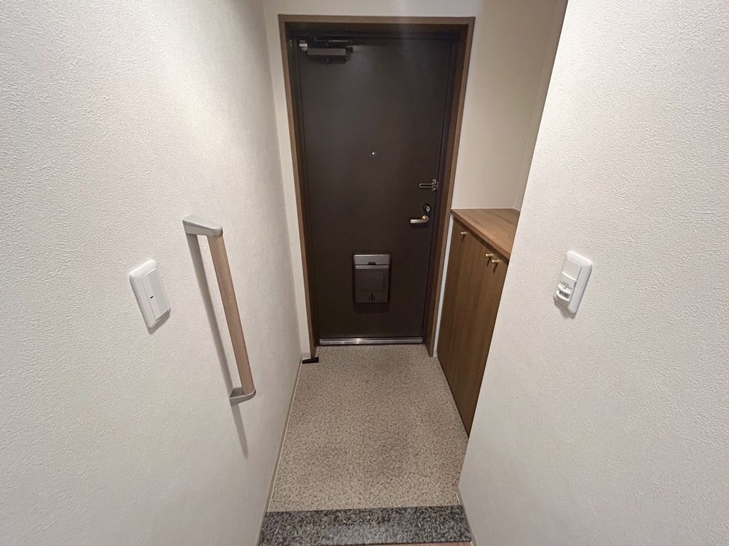 玄関　玄関