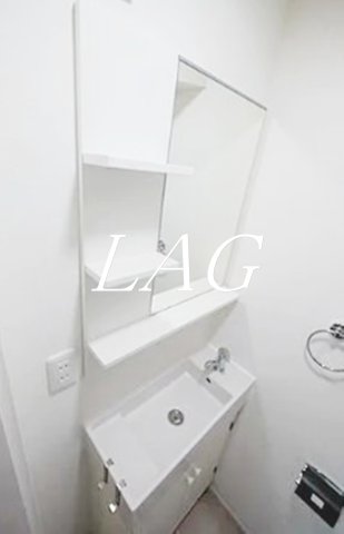 洗面設備　洗面台です。