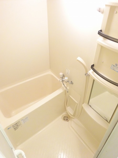 バス・シャワールーム　お風呂です
