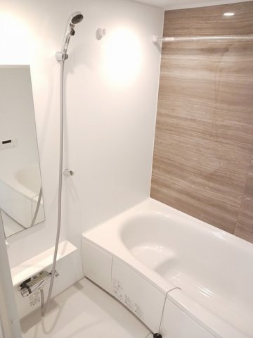 バス・シャワールーム　お風呂です