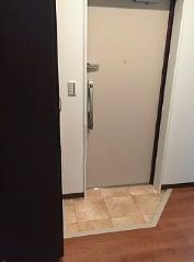 玄関　明るい玄関です