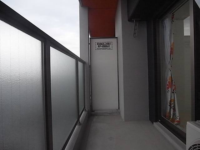 バルコニー　同型タイプの写真になります