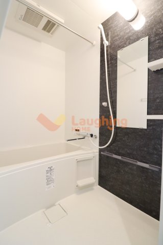 バス・シャワールーム　日々の疲れを癒すお風呂付です※別号室のお写真になります。