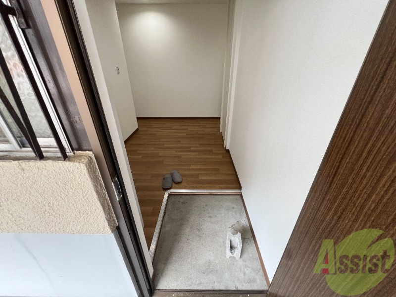 玄関　共有部分にございます。