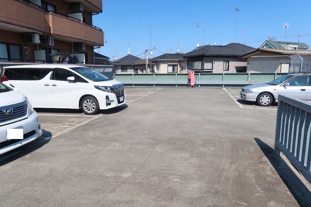 駐車場　２Ｆの駐車場です♪※要空確認