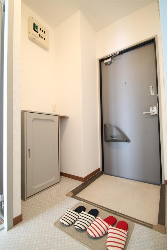 玄関　明るい玄関♪※家具はございません。