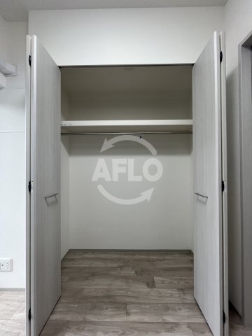 収納　リブネスコート江坂II　クローゼット