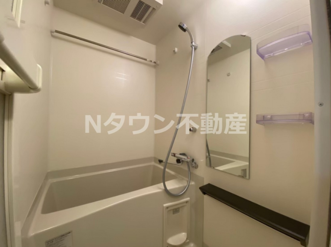 バス・シャワールーム　お風呂で日々の疲れを落としましょう