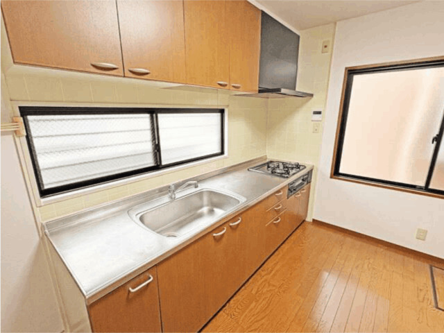 港区多加良浦町5丁目戸建のキッチン写真