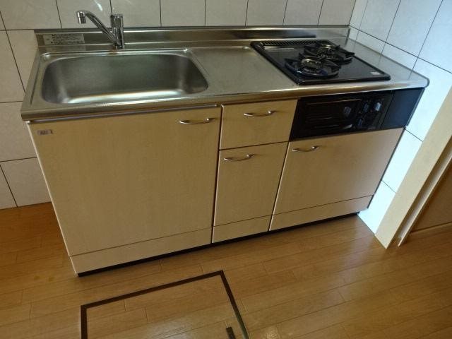 キッチン　※別号室の写真です。