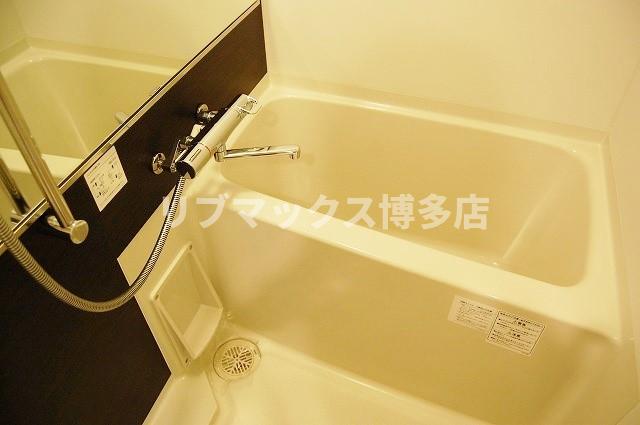 バス・シャワールーム　※別室参考写真