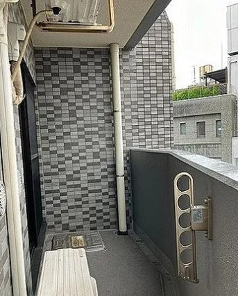 バルコニー　ダイアパレス代官山