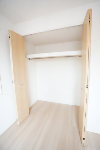 収納　※同物件・反転タイプの写真です。