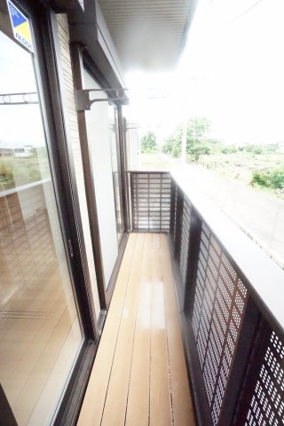バルコニー　※同物件・反転タイプの写真です。