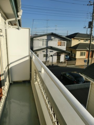 バルコニー　南西向きの開放感あるバルコニー。