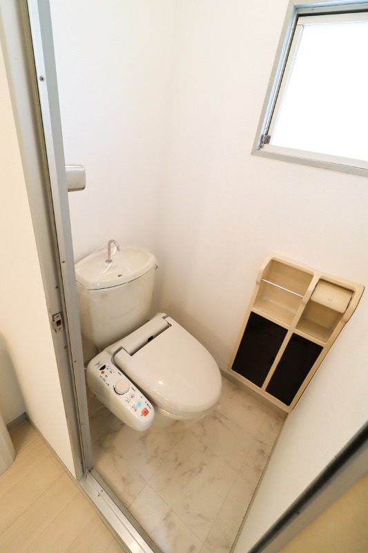 トイレ　図面と現状に相違がある場合には現状を優先
