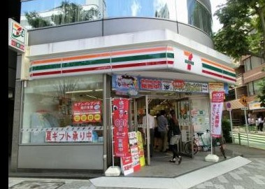 コンビニ　セブンイレブン日本橋久松町店（コンビニ）まで164m
