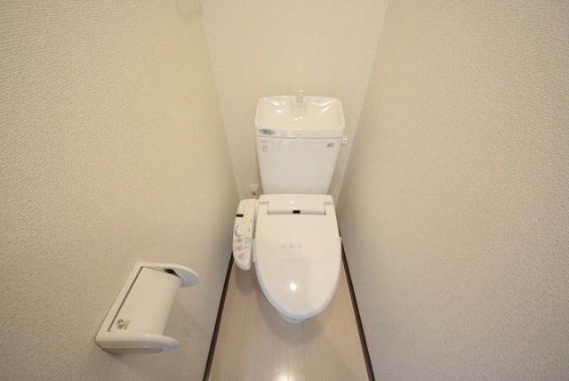 トイレ　★温水洗浄便座★